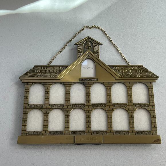 Lillian Vernon School House Hanging Photo Frame with K-12 Katherine - Picture 1 of 15